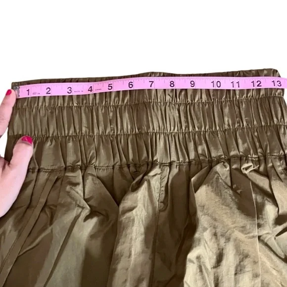 Free People NWT Medium The Way Home Shorts army free People movement - Picture 14 of 16